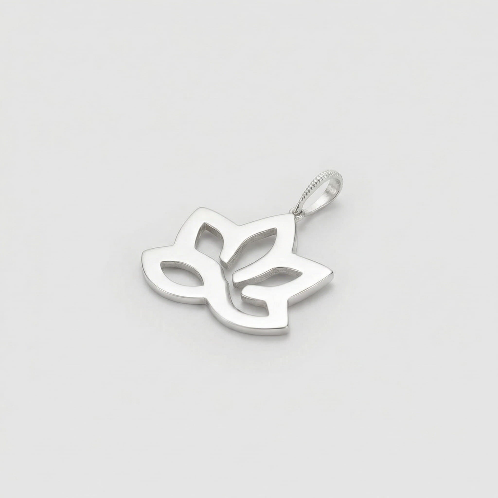 PINGENTE FLOR DE LOTUS CHAPA VAZADA
