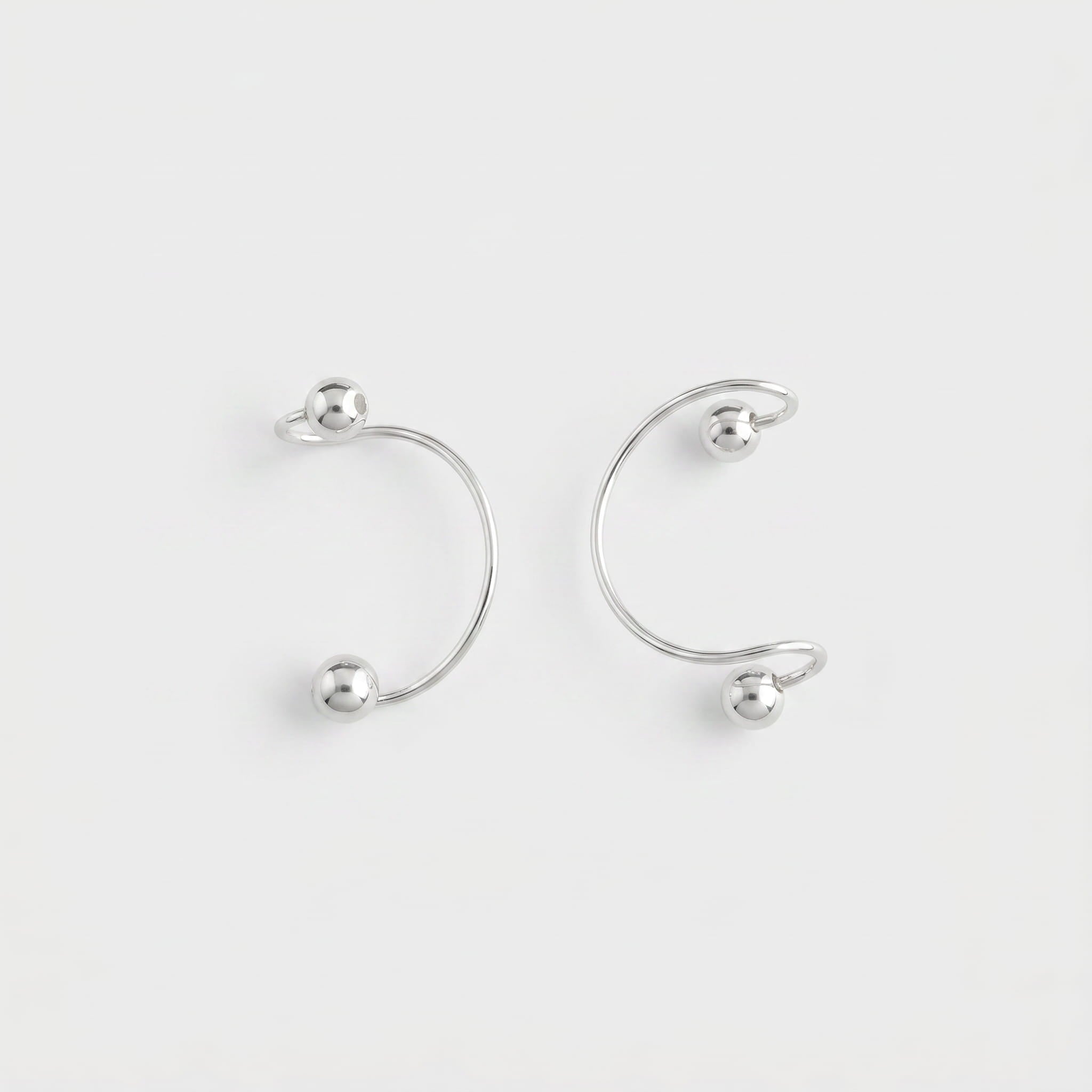 PIERCING FAKE COM 1 BOLA EM CADA PONTA