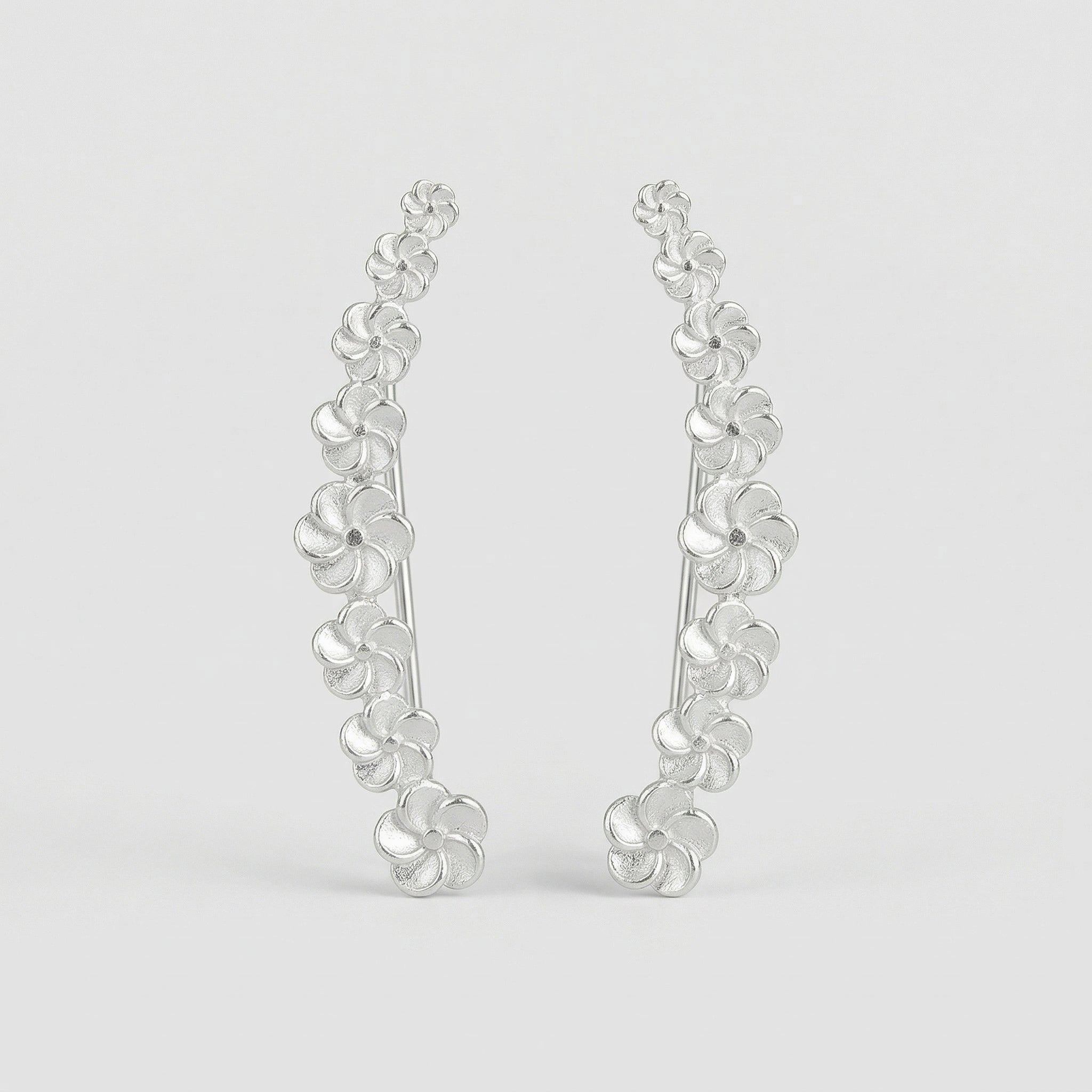 BRINCO EAR CUFF 7 FLORES