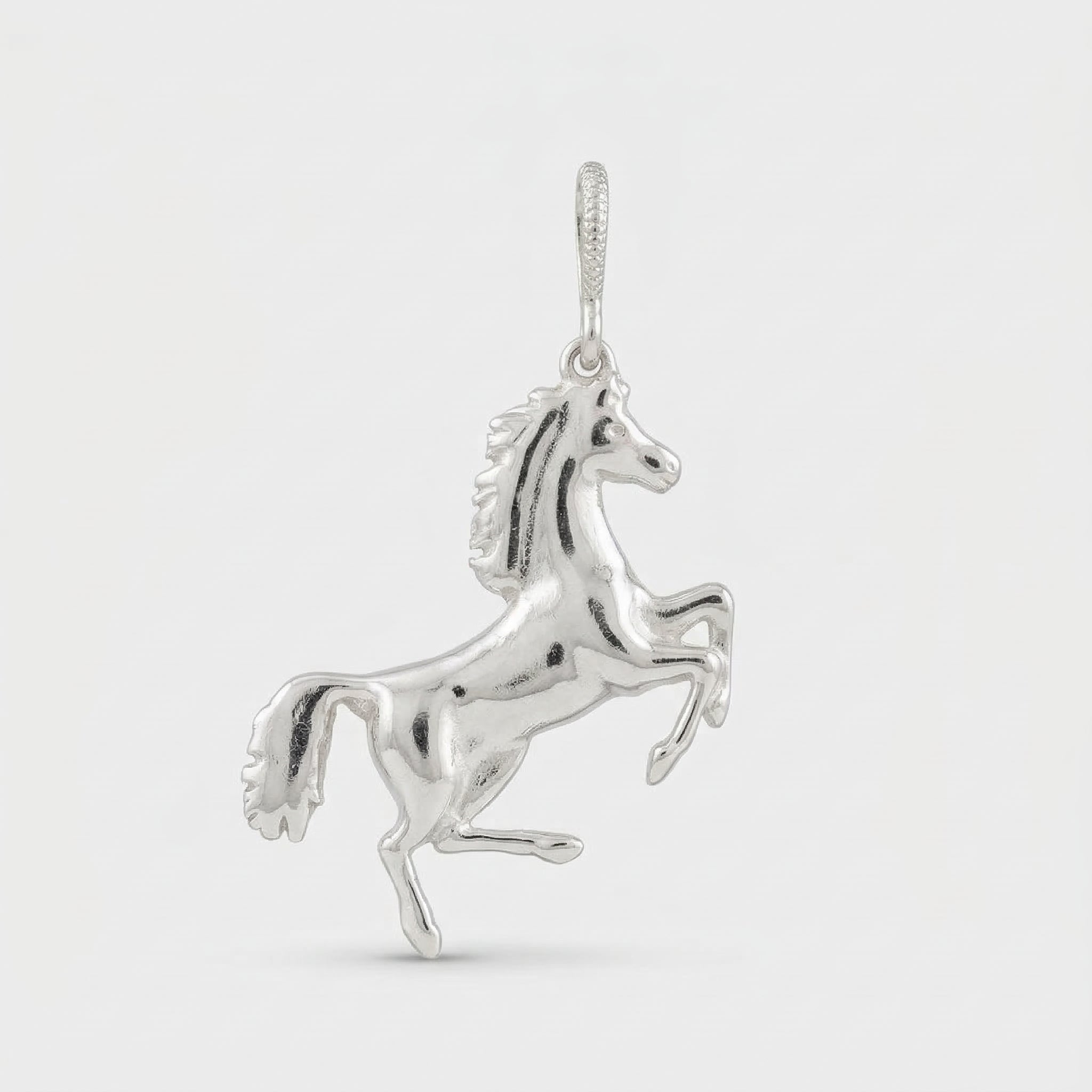 PINGENTE CAVALO EMPINANDO