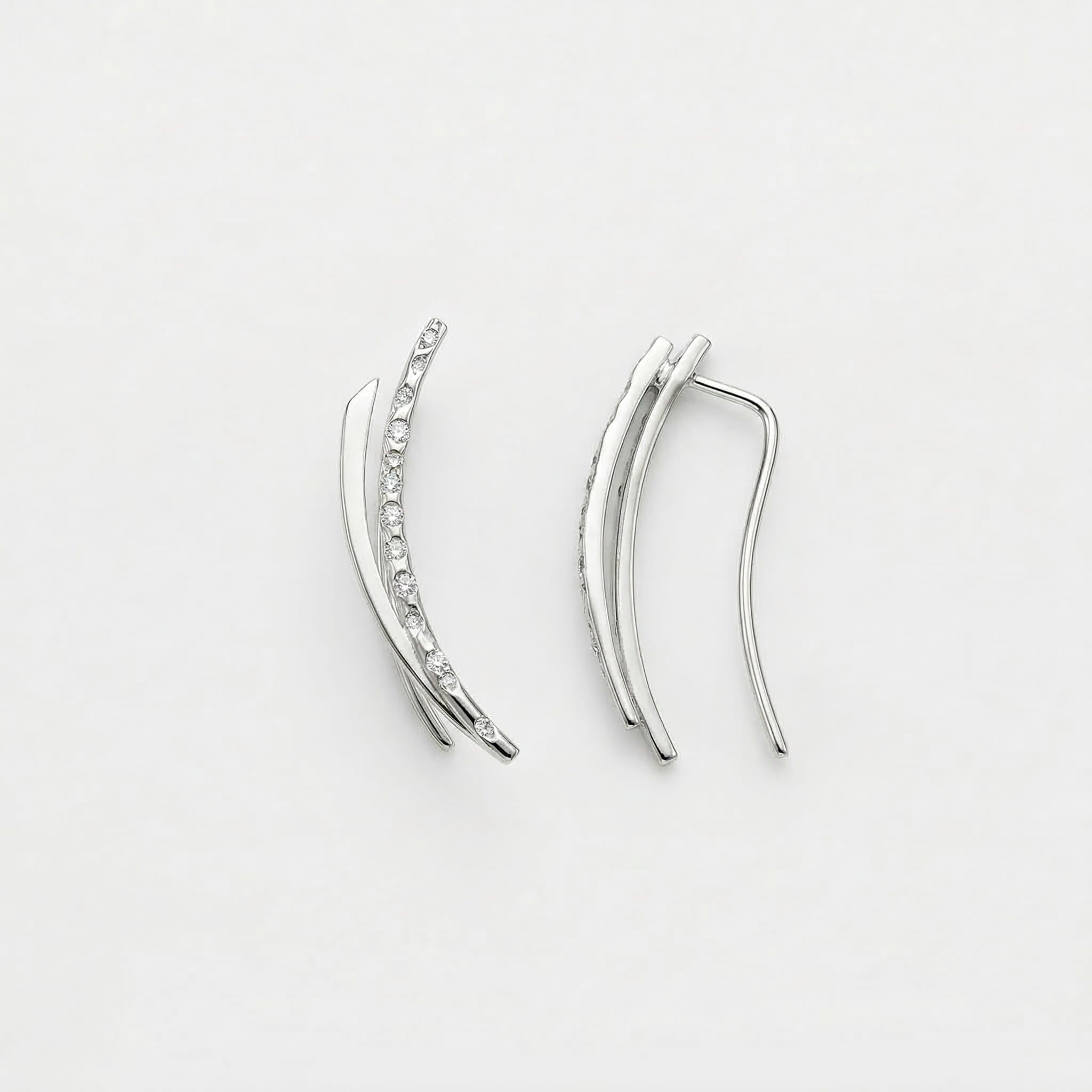 EAR CUFF