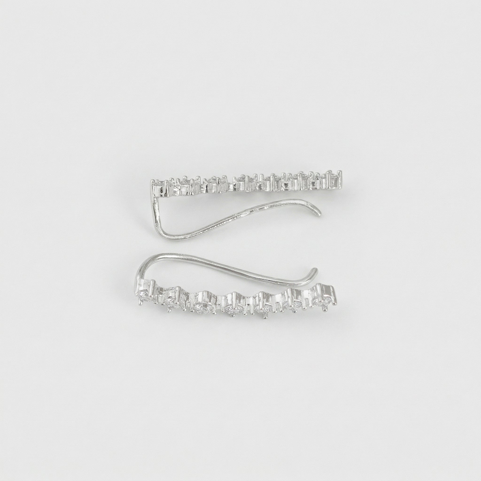 BRINCO EAR CUFF COM 7 PEDRAS